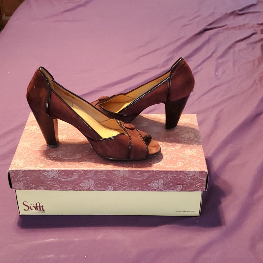 Aubergine suede heels
